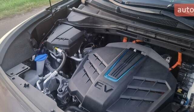 Синий Киа Niro, объемом двигателя 0 л и пробегом 151 тыс. км за 18300 $, фото 26 на Automoto.ua