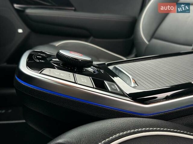 Синий Киа Niro, объемом двигателя 0 л и пробегом 117 тыс. км за 19900 $, фото 70 на Automoto.ua