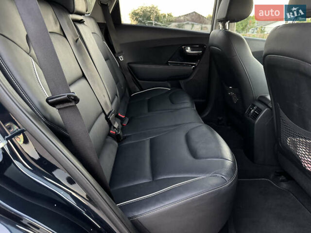 Синий Киа Niro, объемом двигателя 0 л и пробегом 123 тыс. км за 18900 $, фото 29 на Automoto.ua
