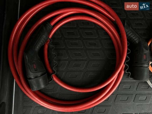 Синий Киа Niro, объемом двигателя 0 л и пробегом 117 тыс. км за 19900 $, фото 81 на Automoto.ua