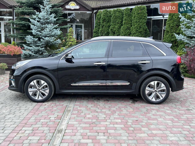 Синій Кіа Niro, об'ємом двигуна 0 л та пробігом 107 тис. км за 19200 $, фото 12 на Automoto.ua