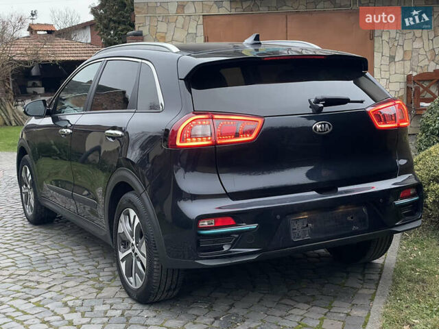 Синий Киа Niro, объемом двигателя 0 л и пробегом 115 тыс. км за 17900 $, фото 4 на Automoto.ua