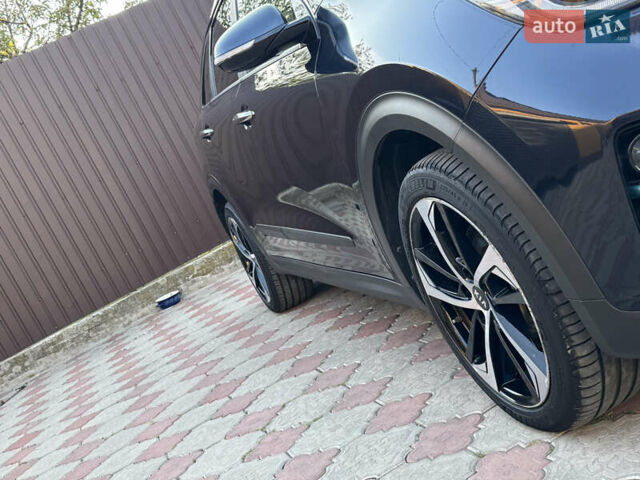 Синій Кіа Niro, об'ємом двигуна 0 л та пробігом 130 тис. км за 18199 $, фото 41 на Automoto.ua