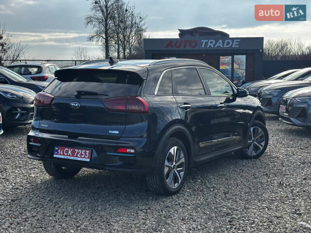 Синий Киа Niro, объемом двигателя 0 л и пробегом 76 тыс. км за 19999 $, фото 9 на Automoto.ua