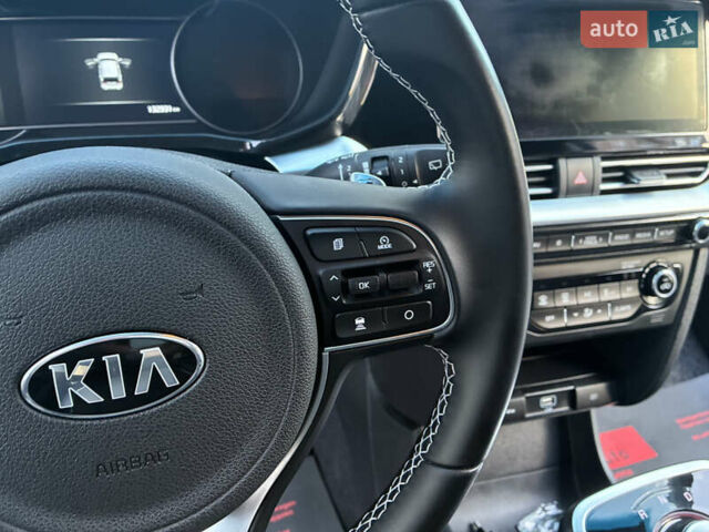 Киа Niro 2020 в Киеве на Automoto.ua Синий Киа Niro, объемом двигателя 0 л и пробегом 131 тыс. км за 17999 $, фото 60 на Automoto.ua