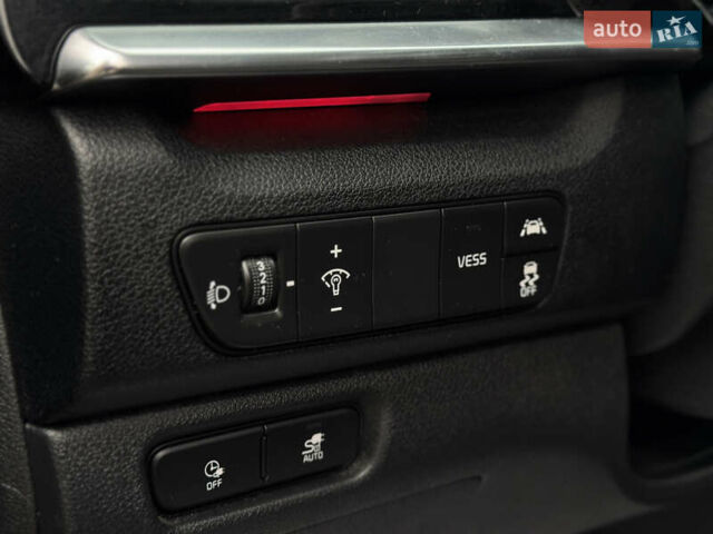 Синій Кіа Niro, об'ємом двигуна 0 л та пробігом 133 тис. км за 18900 $, фото 34 на Automoto.ua