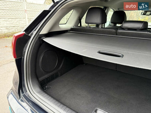 Синий Киа Niro, объемом двигателя 0 л и пробегом 115 тыс. км за 19900 $, фото 64 на Automoto.ua