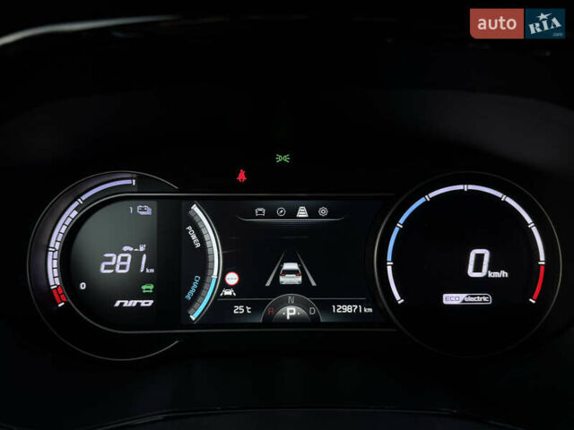 Синий Киа Niro, объемом двигателя 0 л и пробегом 130 тыс. км за 18900 $, фото 92 на Automoto.ua