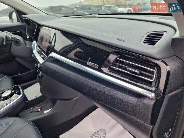 Синий Киа Niro, объемом двигателя 0 л и пробегом 173 тыс. км за 17700 $, фото 38 на Automoto.ua