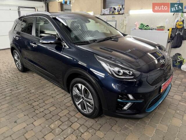 Синій Кіа Niro, об'ємом двигуна 0 л та пробігом 144 тис. км за 18799 $, фото 6 на Automoto.ua