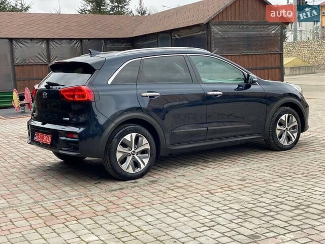 Синий Киа Niro, объемом двигателя 0 л и пробегом 126 тыс. км за 19200 $, фото 34 на Automoto.ua