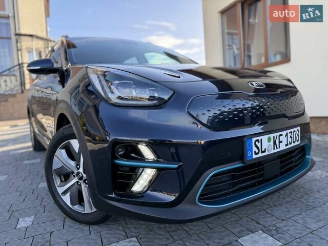 Синий Киа Niro, объемом двигателя 0 л и пробегом 78 тыс. км за 20950 $, фото 8 на Automoto.ua
