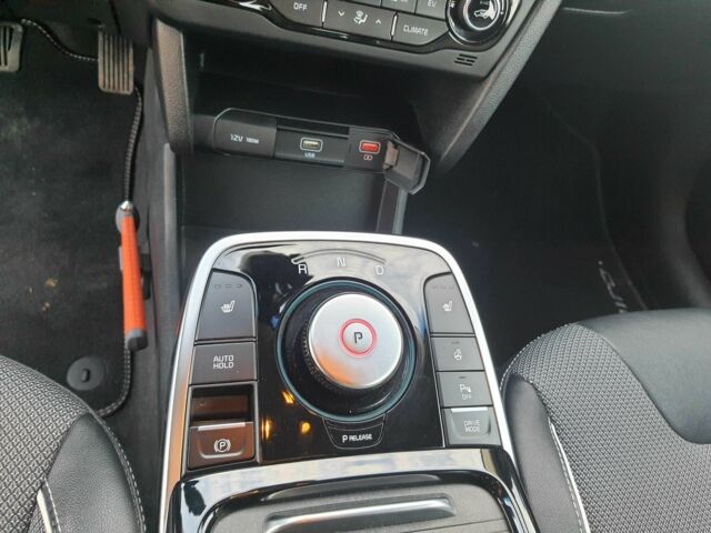 Синий Киа Niro, объемом двигателя 0 л и пробегом 108 тыс. км за 19900 $, фото 11 на Automoto.ua