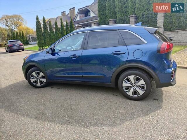 Кіа Niro 2020 у Рівному на Automoto.ua Синій Кіа Niro, об'ємом двигуна 1.58 л та пробігом 22 тис. км за 22000 $, фото 13 на Automoto.ua