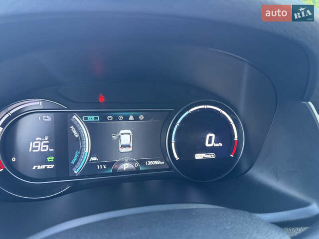 Синий Киа Niro, объемом двигателя 0 л и пробегом 138 тыс. км за 17800 $, фото 49 на Automoto.ua