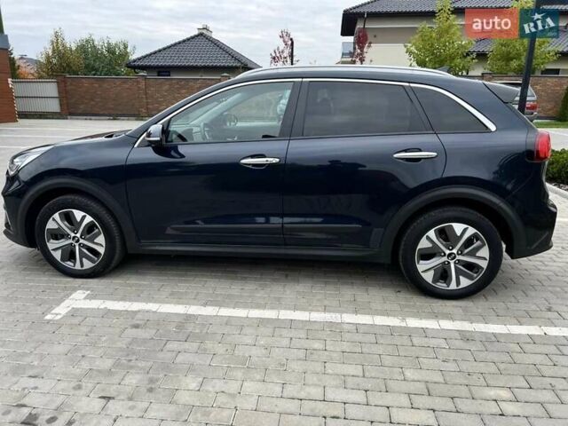 Синій Кіа Niro, об'ємом двигуна 0 л та пробігом 156 тис. км за 19300 $, фото 6 на Automoto.ua
