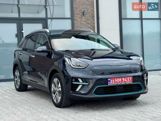 Синий Киа Niro, объемом двигателя 0 л и пробегом 95 тыс. км за 20500 $, фото 25 на Automoto.ua