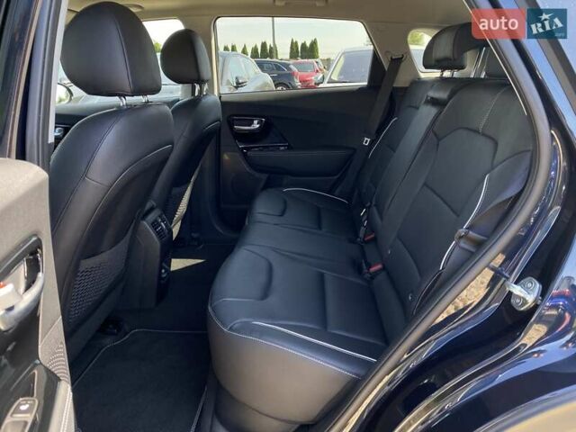 Синий Киа Niro, объемом двигателя 0 л и пробегом 48 тыс. км за 24700 $, фото 50 на Automoto.ua