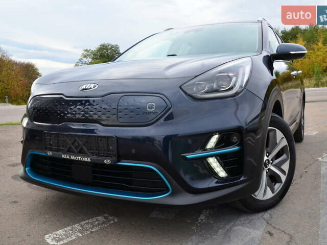 Киа Niro 2020 в Дрогобыче на Automoto.ua Синий Киа Niro, объемом двигателя 0 л и пробегом 81 тыс. км за 19550 $, фото 2 на Automoto.ua