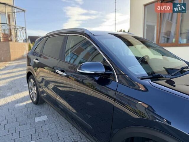 Синий Киа Niro, объемом двигателя 0 л и пробегом 78 тыс. км за 20950 $, фото 15 на Automoto.ua