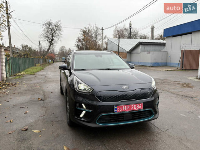 Синий Киа Niro, объемом двигателя 0 л и пробегом 115 тыс. км за 19900 $, фото 4 на Automoto.ua