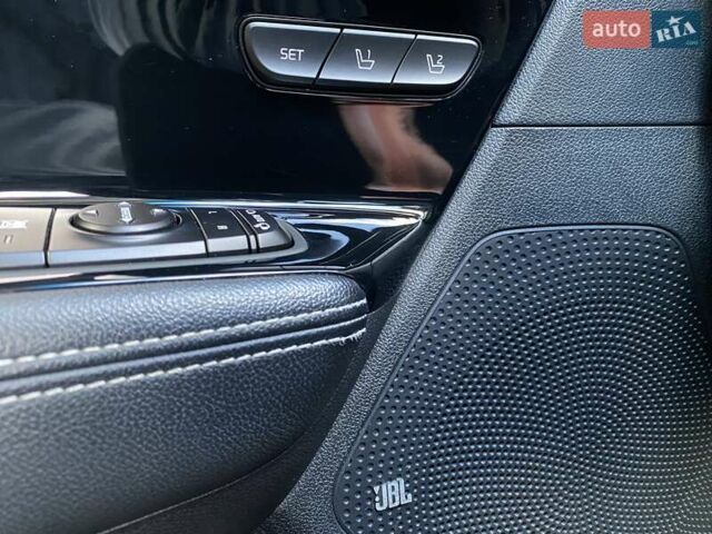 Синій Кіа Niro, об'ємом двигуна 0 л та пробігом 97 тис. км за 21950 $, фото 32 на Automoto.ua