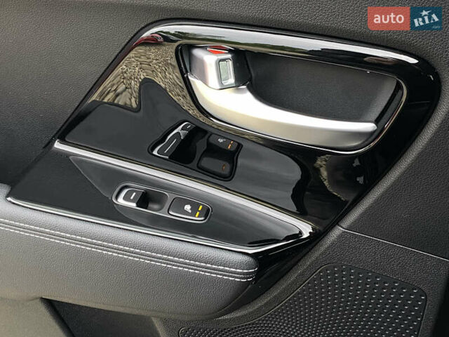 Синій Кіа Niro, об'ємом двигуна 0 л та пробігом 138 тис. км за 21200 $, фото 88 на Automoto.ua