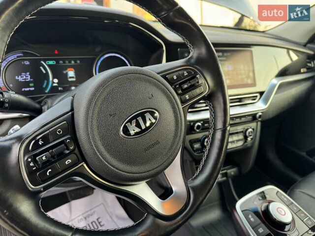 Синий Киа Niro, объемом двигателя 0 л и пробегом 156 тыс. км за 18900 $, фото 34 на Automoto.ua