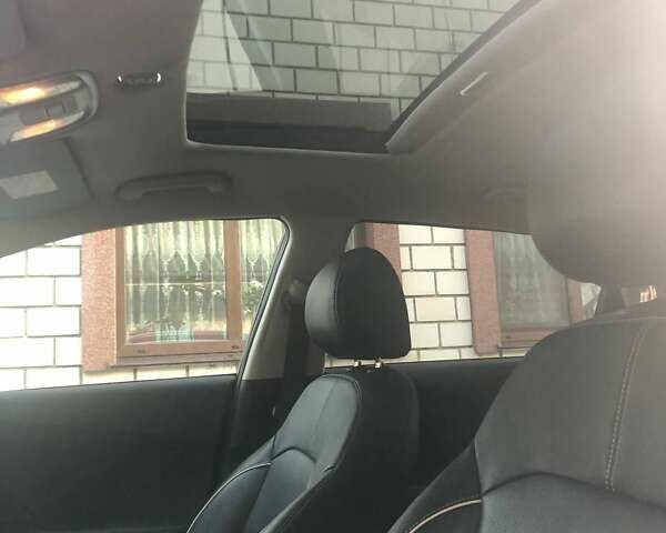 Синий Киа Niro, объемом двигателя 0 л и пробегом 92 тыс. км за 18600 $, фото 4 на Automoto.ua