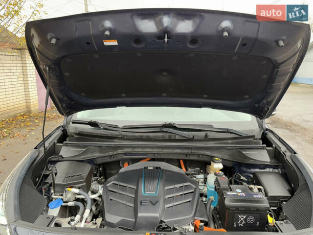 Синий Киа Niro, объемом двигателя 0 л и пробегом 115 тыс. км за 19900 $, фото 69 на Automoto.ua