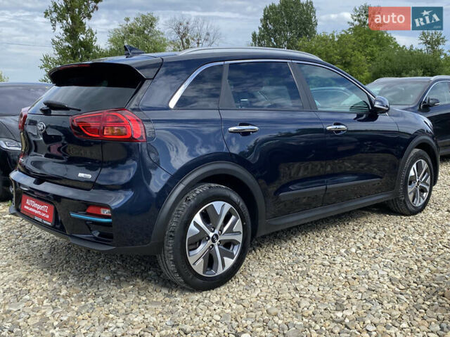 Киа Niro 2020 в Львове на Automoto.ua Синий Киа Niro, объемом двигателя 0 л и пробегом 76 тыс. км за 22900 $, фото 24 на Automoto.ua