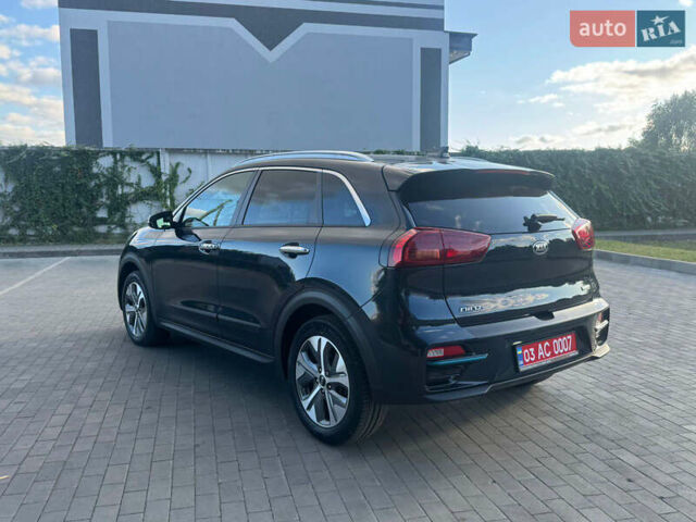 Синий Киа Niro, объемом двигателя 0 л и пробегом 155 тыс. км за 18750 $, фото 4 на Automoto.ua