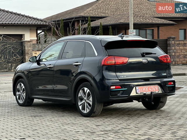 Синій Кіа Niro, об'ємом двигуна 0 л та пробігом 130 тис. км за 18990 $, фото 11 на Automoto.ua