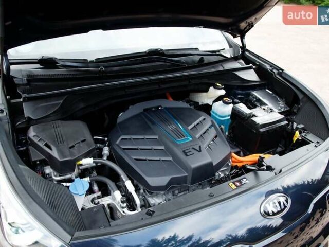 Синий Киа Niro, объемом двигателя 0 л и пробегом 99 тыс. км за 17950 $, фото 34 на Automoto.ua