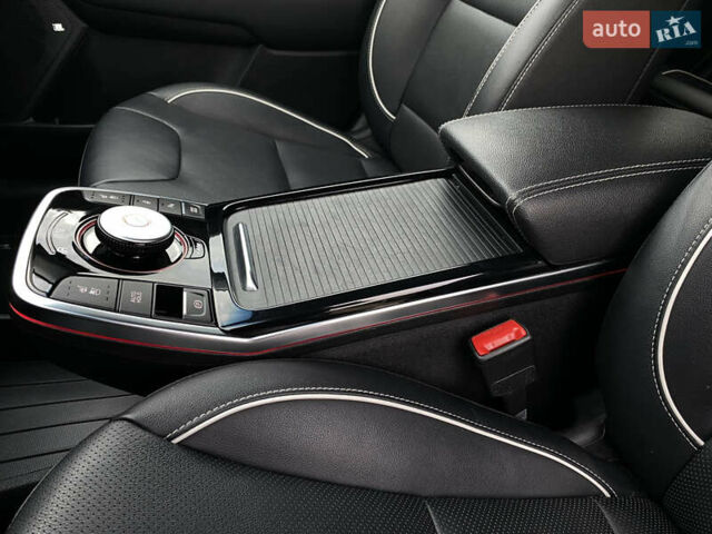 Синій Кіа Niro, об'ємом двигуна 0 л та пробігом 138 тис. км за 21200 $, фото 72 на Automoto.ua