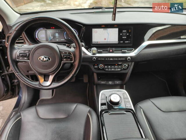 Синий Киа Niro, объемом двигателя 0 л и пробегом 131 тыс. км за 19500 $, фото 16 на Automoto.ua