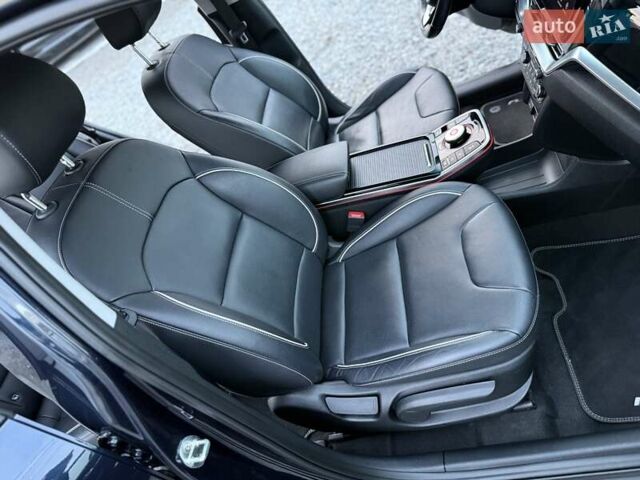 Синій Кіа Niro, об'ємом двигуна 0 л та пробігом 81 тис. км за 19350 $, фото 81 на Automoto.ua