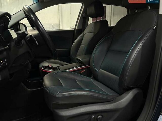 Синій Кіа Niro, об'ємом двигуна 0 л та пробігом 32 тис. км за 23900 $, фото 1 на Automoto.ua