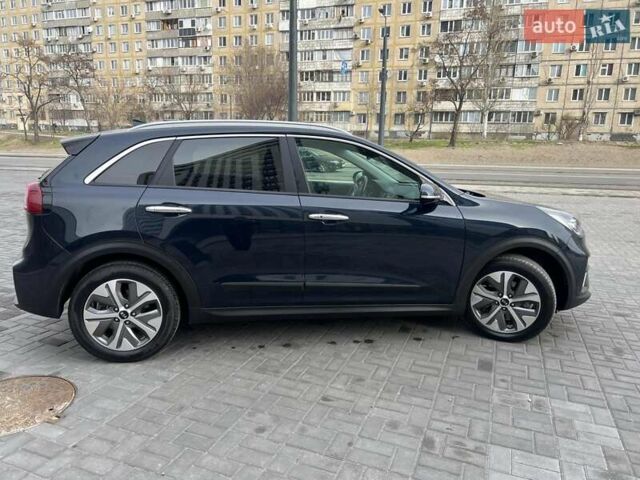 Синий Киа Niro, объемом двигателя 0 л и пробегом 89 тыс. км за 17500 $, фото 16 на Automoto.ua