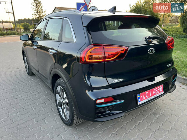 Синій Кіа Niro, об'ємом двигуна 0 л та пробігом 112 тис. км за 19500 $, фото 94 на Automoto.ua