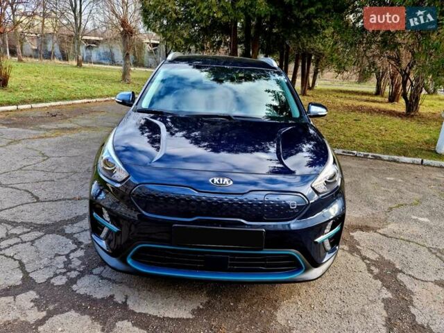 Синий Киа Niro, объемом двигателя 0 л и пробегом 67 тыс. км за 19399 $, фото 1 на Automoto.ua