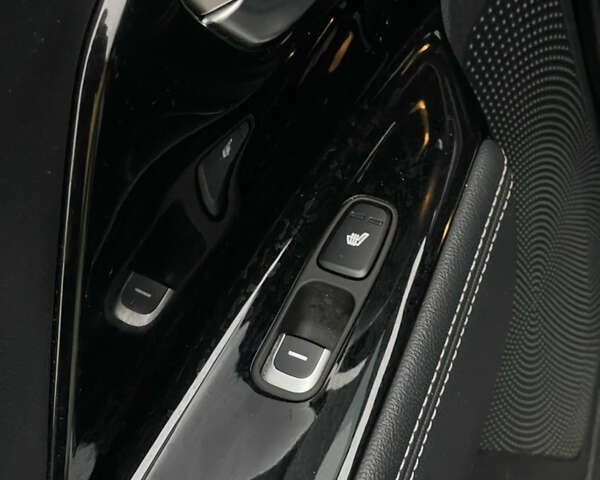 Синий Киа Niro, объемом двигателя 0 л и пробегом 115 тыс. км за 17900 $, фото 19 на Automoto.ua