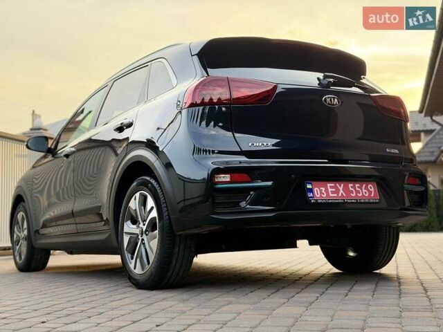 Синий Киа Niro, объемом двигателя 0 л и пробегом 129 тыс. км за 18800 $, фото 12 на Automoto.ua