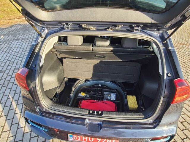 Синий Киа Niro, объемом двигателя 0 л и пробегом 108 тыс. км за 19900 $, фото 22 на Automoto.ua