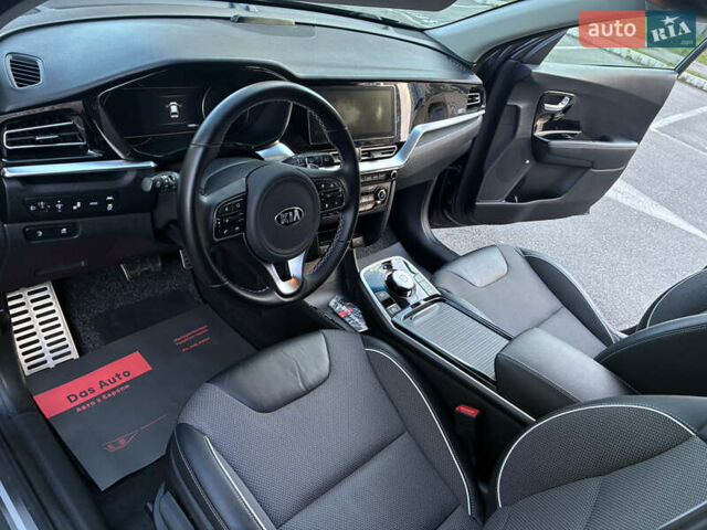 Киа Niro 2020 в Киеве на Automoto.ua Синий Киа Niro, объемом двигателя 0 л и пробегом 131 тыс. км за 17999 $, фото 56 на Automoto.ua