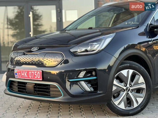 Синий Киа Niro, объемом двигателя 0 л и пробегом 129 тыс. км за 18800 $, фото 13 на Automoto.ua