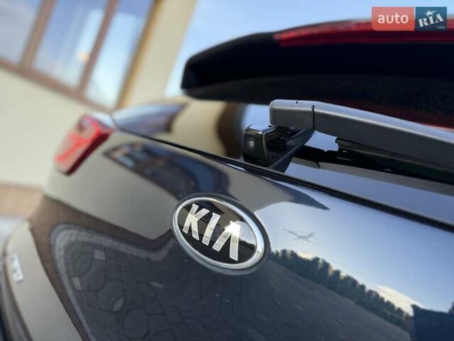 Синий Киа Niro, объемом двигателя 0 л и пробегом 78 тыс. км за 20950 $, фото 43 на Automoto.ua