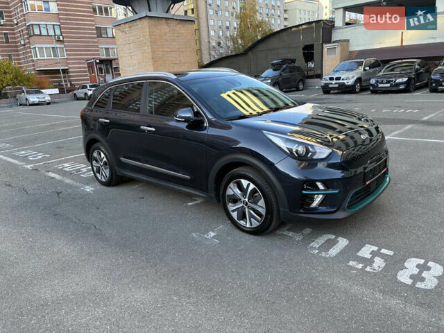 Киа Niro 2020 в Киеве на Automoto.ua Синий Киа Niro, объемом двигателя 0 л и пробегом 131 тыс. км за 17999 $, фото 23 на Automoto.ua
