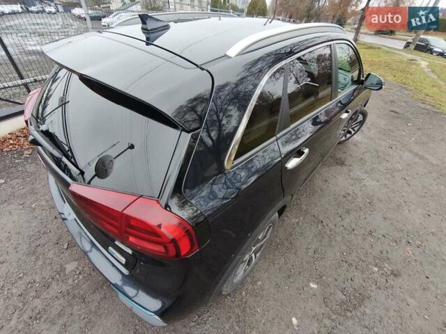 Синій Кіа Niro, об'ємом двигуна 0 л та пробігом 150 тис. км за 18000 $, фото 8 на Automoto.ua
