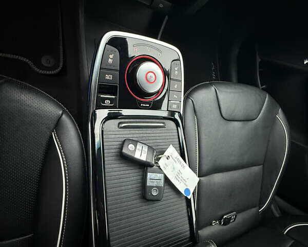 Синій Кіа Niro, об'ємом двигуна 0 л та пробігом 158 тис. км за 18600 $, фото 24 на Automoto.ua
